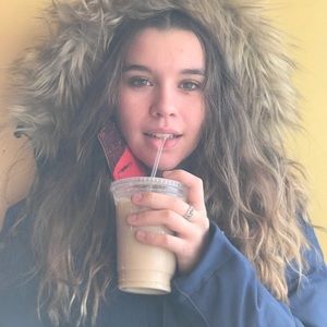 Meet your Posher, Cameryn